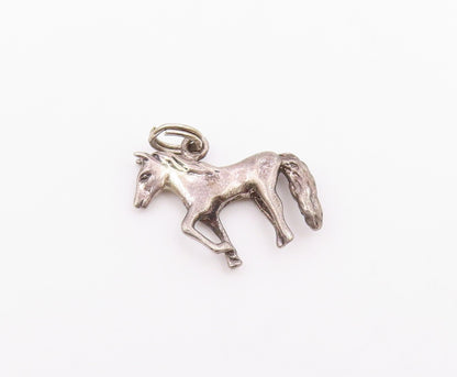 925 Sterling Silver  Vintage Sculpted Horse With Leg Up Charm Pendant  PT21054