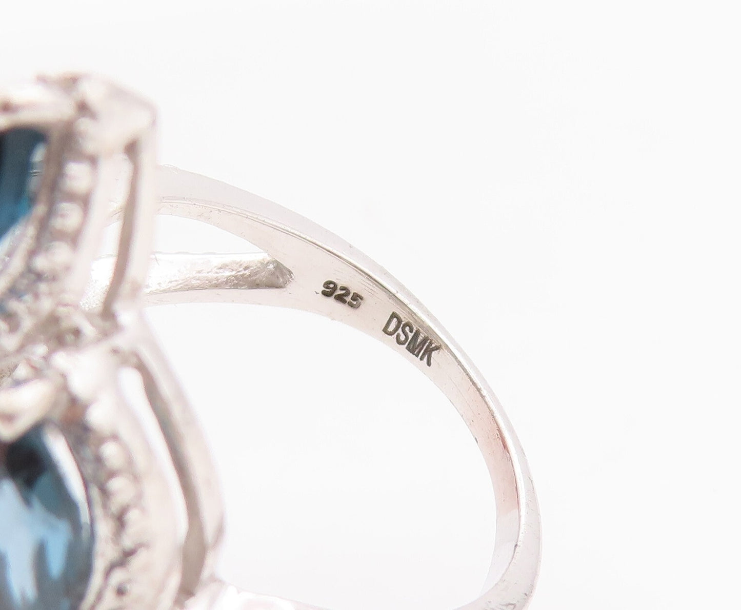 925 Sterling Silver Vintage Ring Marquise Cut London Topaz  Sz 7.5  RG29333