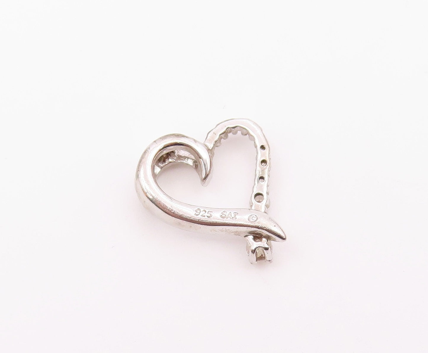 925 Sterling Silver  Vintage Petite Topaz Open Love Heart Pendant  PT17328