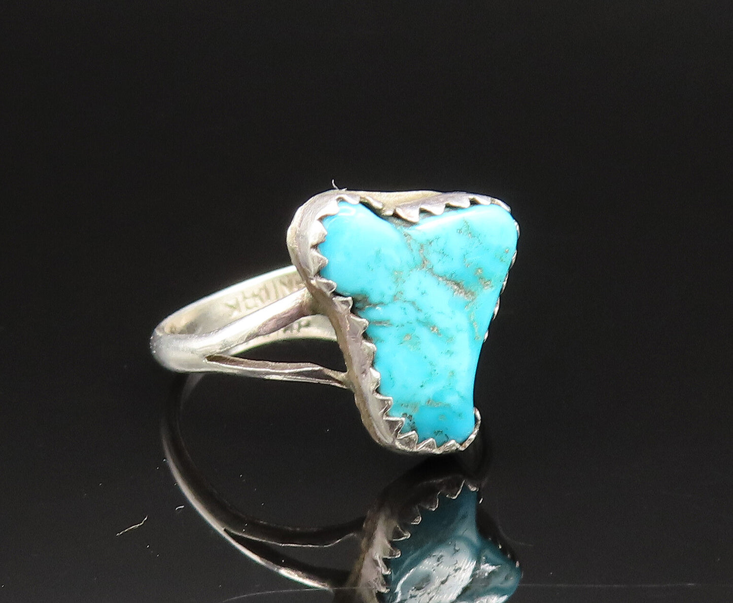 NAVAJO 925 Sterling Silver Vintage Inlaid Turquoise Abstract Ring Sz 5.5 RG25529