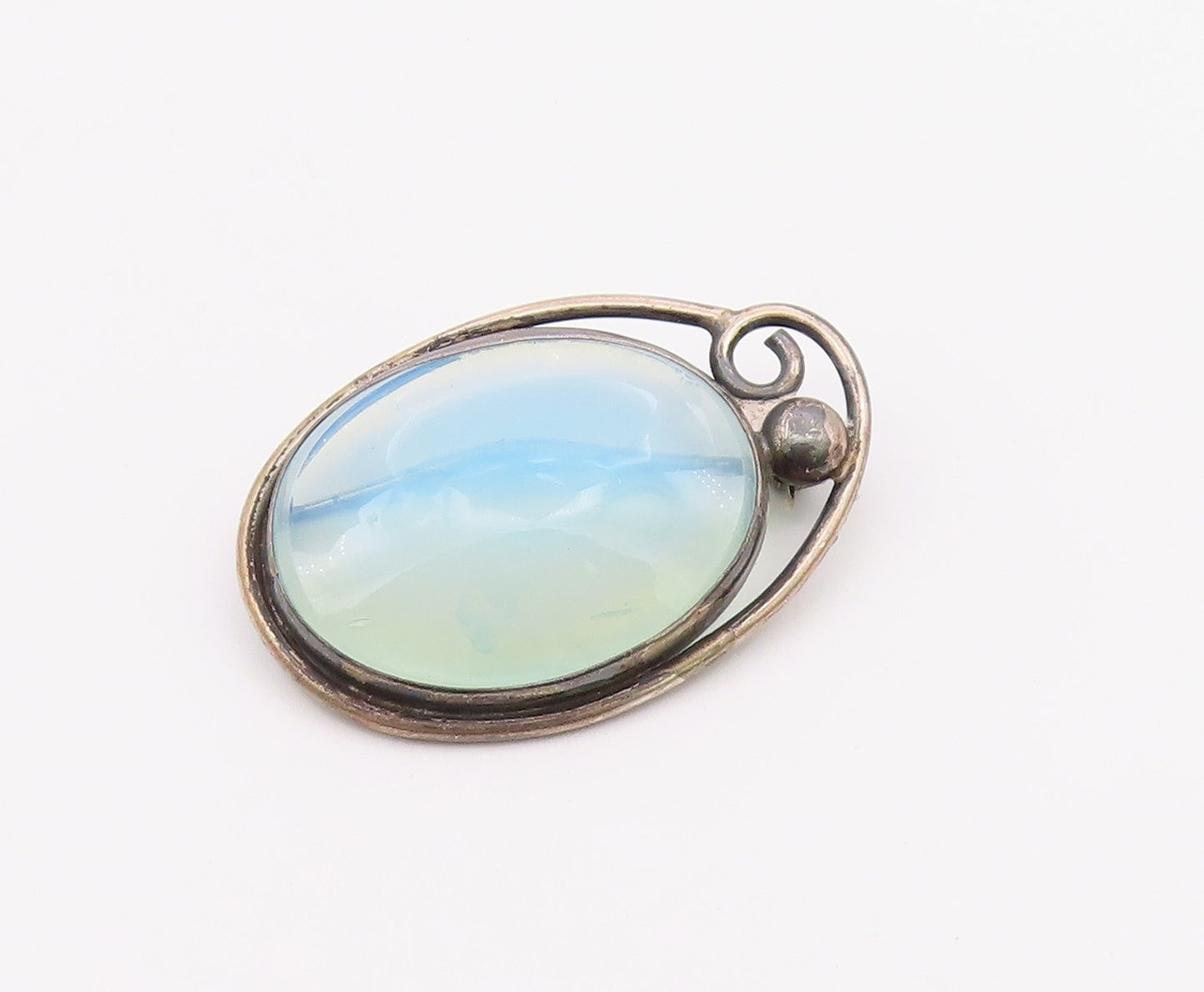 925 Sterling Silver  Vintage Blue Stone Oval Swirl Border Brooch Pin  BP8051