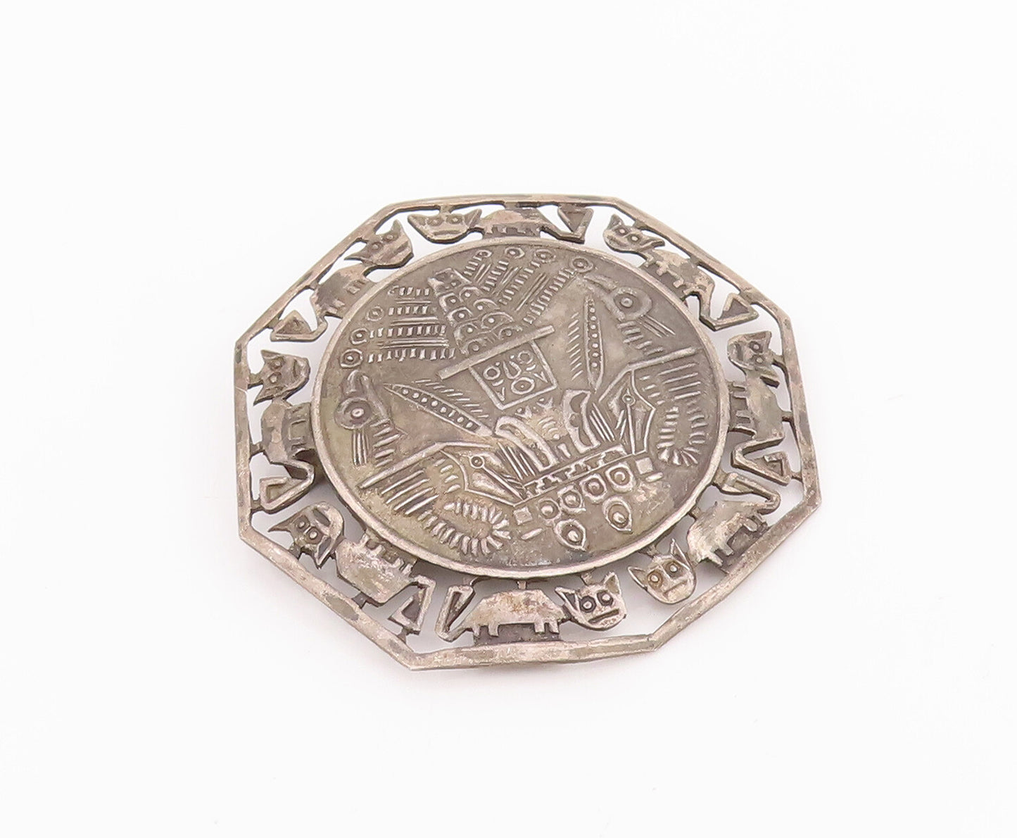 925 Sterling Silver Vintage Brooch Pin Egyptian Triable Design Etched  BP11029