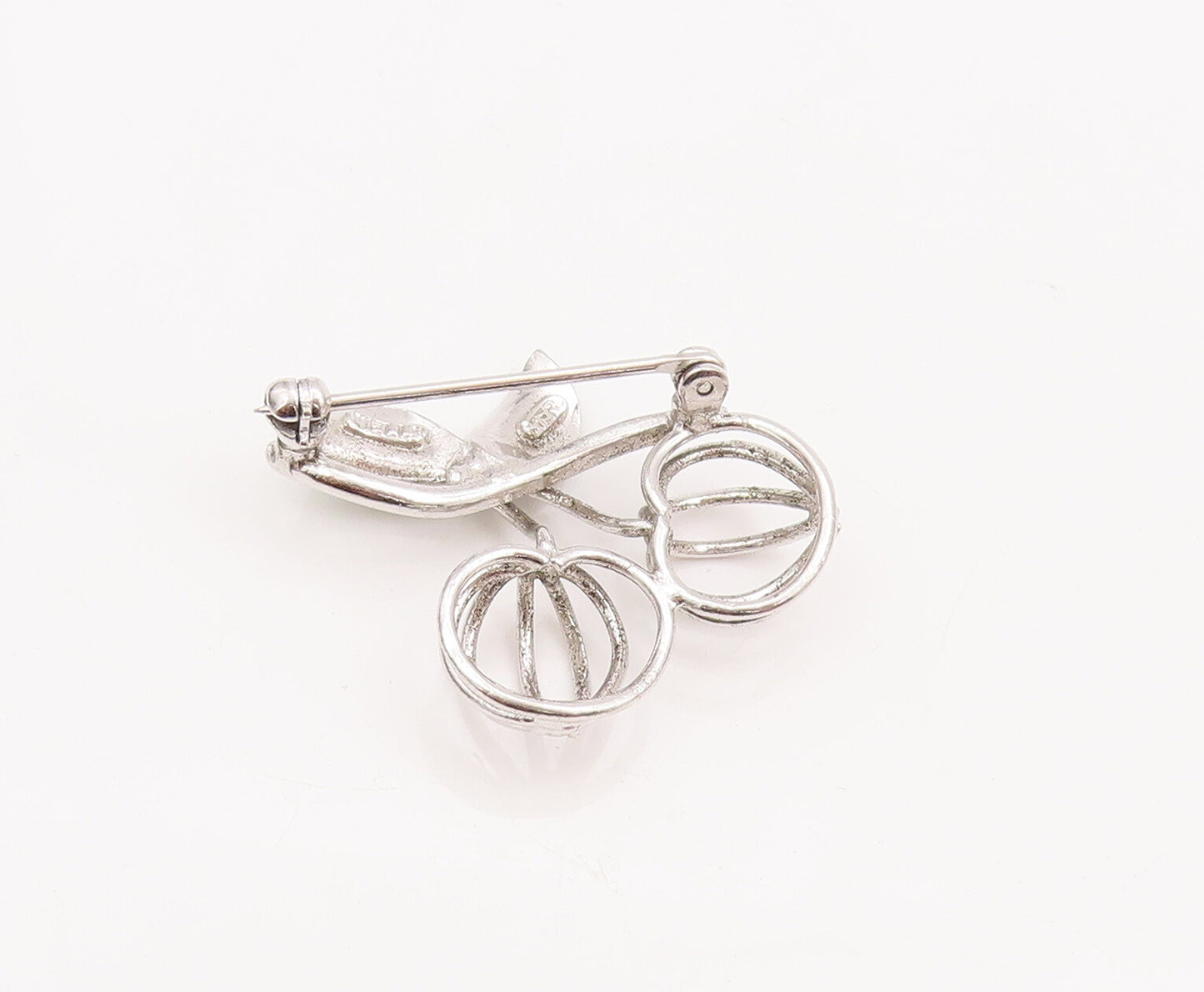 925 Sterling Silver Vintage Brooch Pin Enameled Leaves Cutout Fruit  BP10982