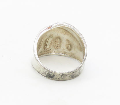 925 Sterling Silver  Shiny Polished Embossed Detail Band Ring Sz 7.5  RG16879
