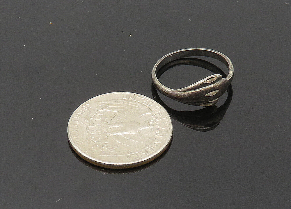 925 Sterling Silver  Vintage Dark Tone Diamond Cut Band Ring Sz 7.5  RG20548