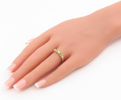 925 Sterling Silver Vintage Ring Classic Oval Cut Peridot Band  Sz 7.5  RG36609