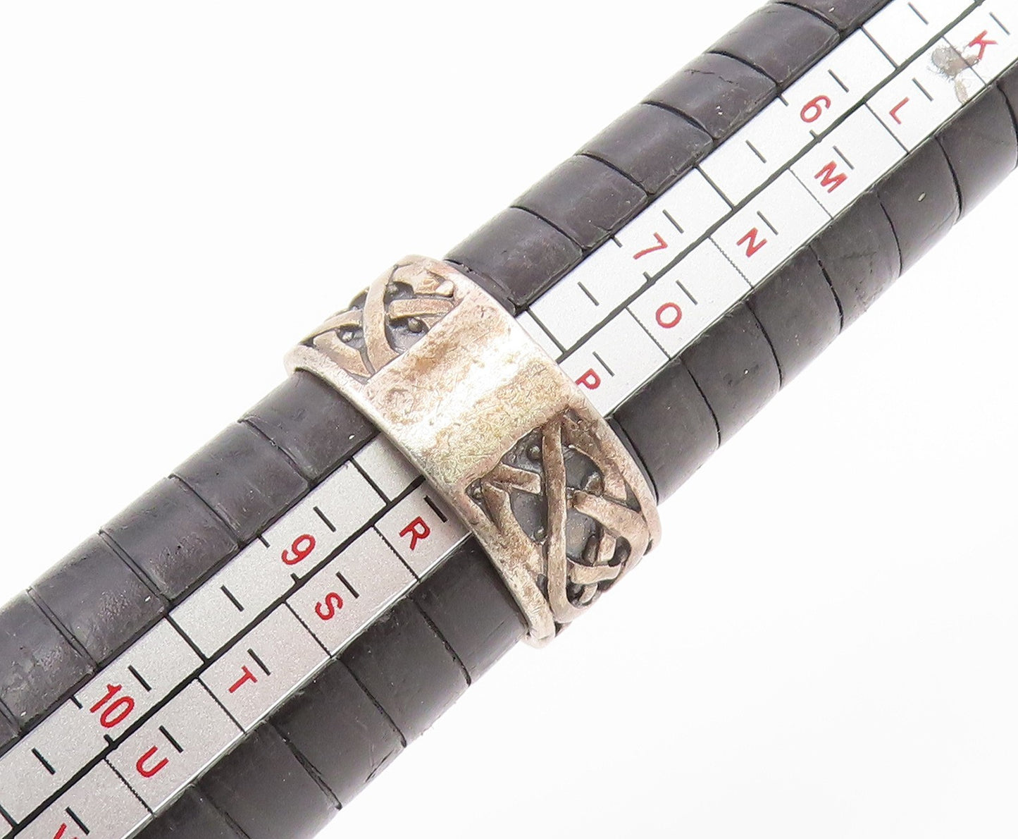925 Sterling Silver Vintage Ring Classic Carved Celtic Knot Band  Sz 8  RG36202