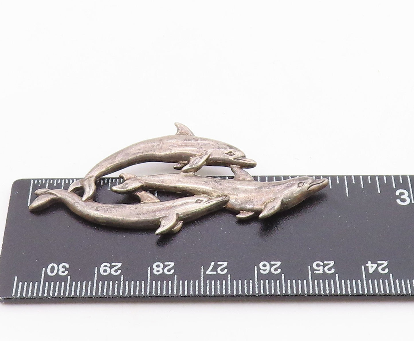 SHUBE 925 Sterling Silver  Vintage Swimming Dolphins Smooth Pendant  PT14810