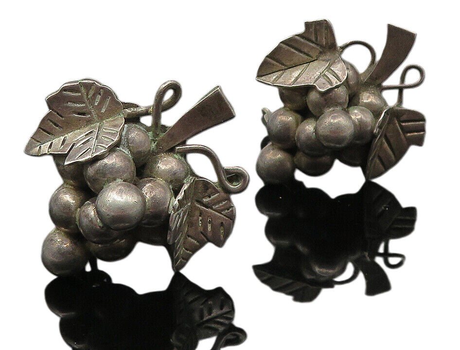MEXICO 925 Sterling Silver  Vintage Grape Bunch Non Pierce Earrings  EG6309