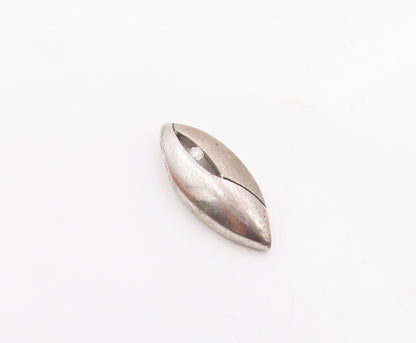 925 Sterling Silver  Vintage Genuine Diamond Pointed Oval Pendant  PT11943