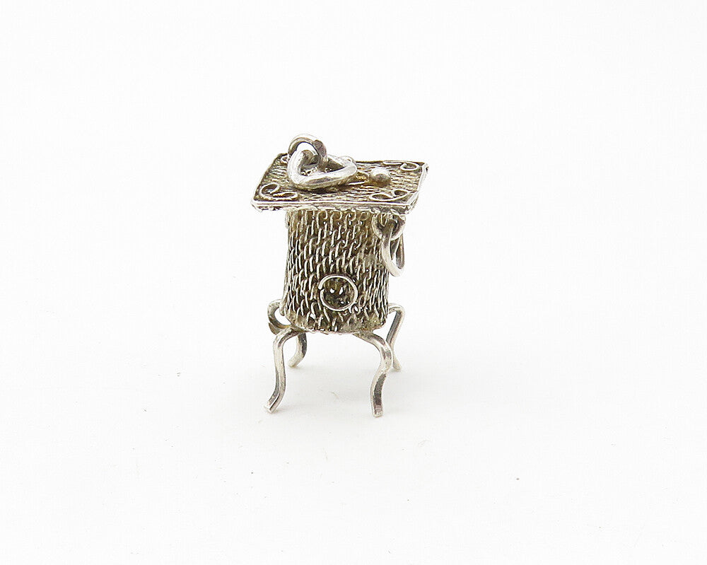 925 Sterling Silver  Vintage Petite Old Fashioned Furnace Pendant  PT7973
