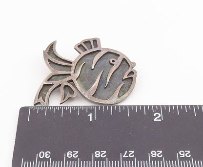 925 Sterling Silver  Vintage Oxidized Swimming Fish Motif Brooch Pin  BP3427