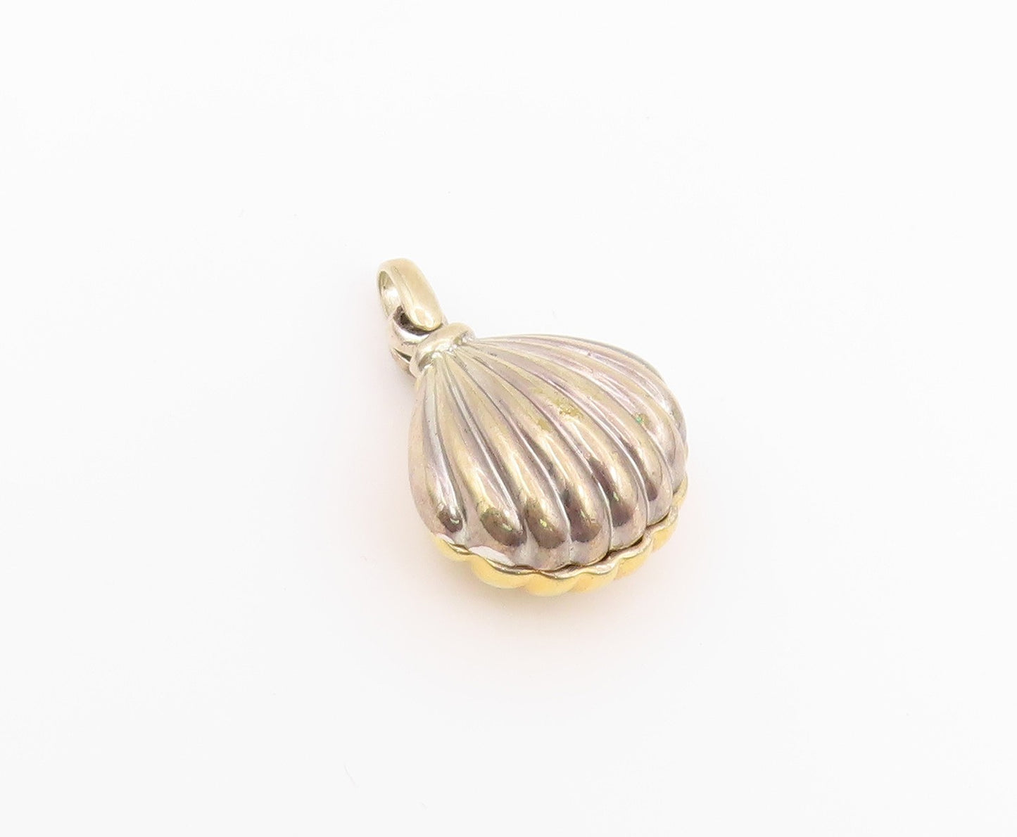 925 Sterling Silver Vintage Pendant Two Tone Scalloped Seashell Charm  PT26456