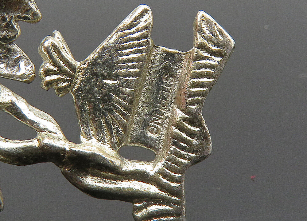 925 Sterling Silver  Vintage Shiny Palm Tree & Hut Scene Pendant  PT16326