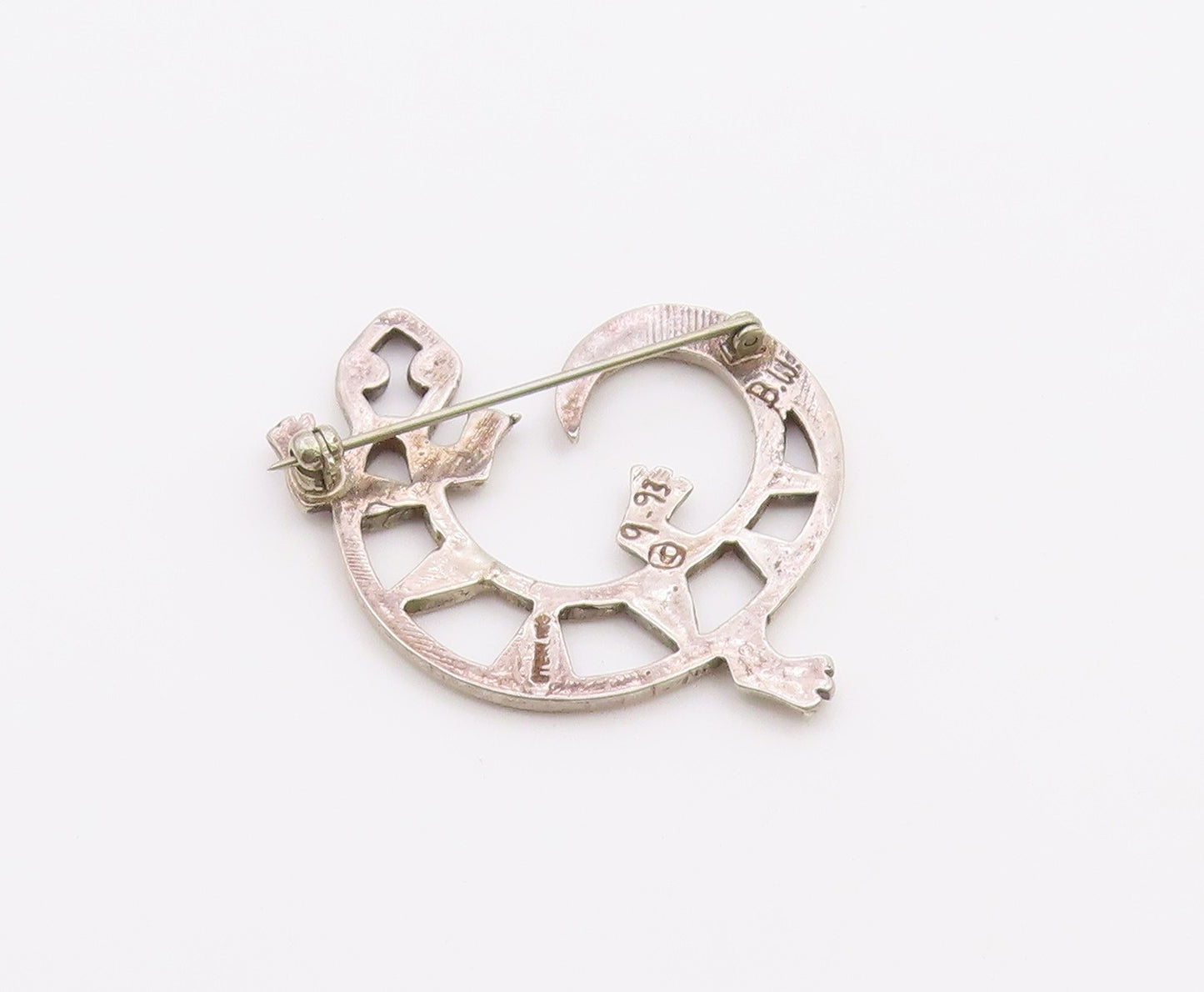 NAVAJO 925 Silver  Vintage Minimalist Coiled Lizard Cutout Brooch Pin  BP9945