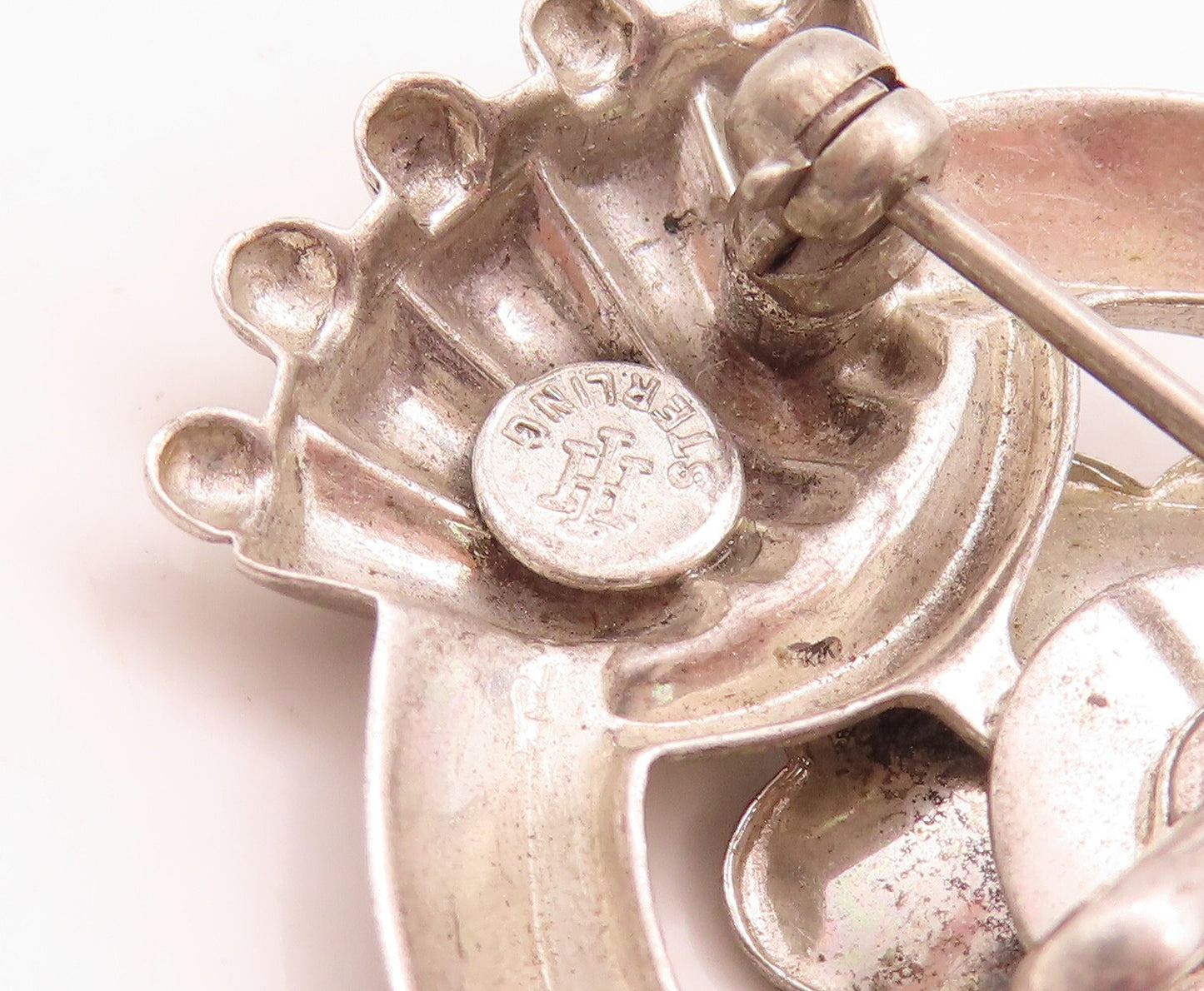 925 Sterling Silver Vintage Brooch Pin Antique Designer Carved Flower  BP11449