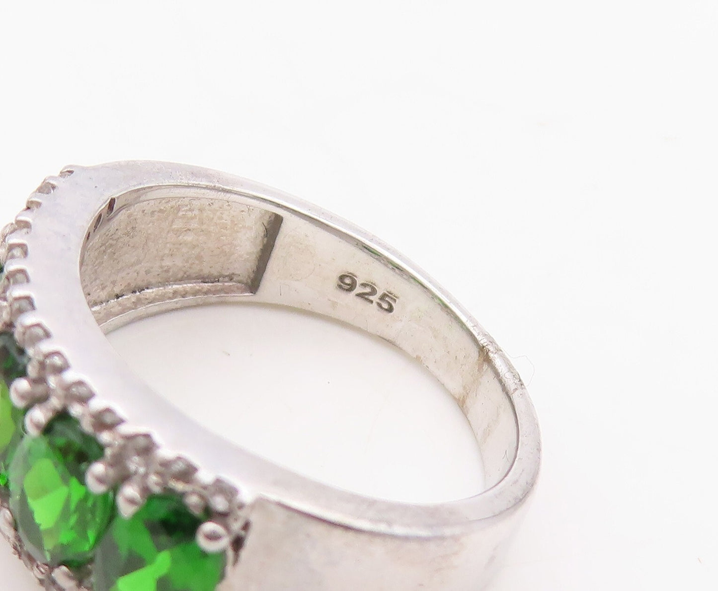 925 Sterling Silver Vintage Ring Oval Cut Green & White CZ Inlay Sz 7 RG30002