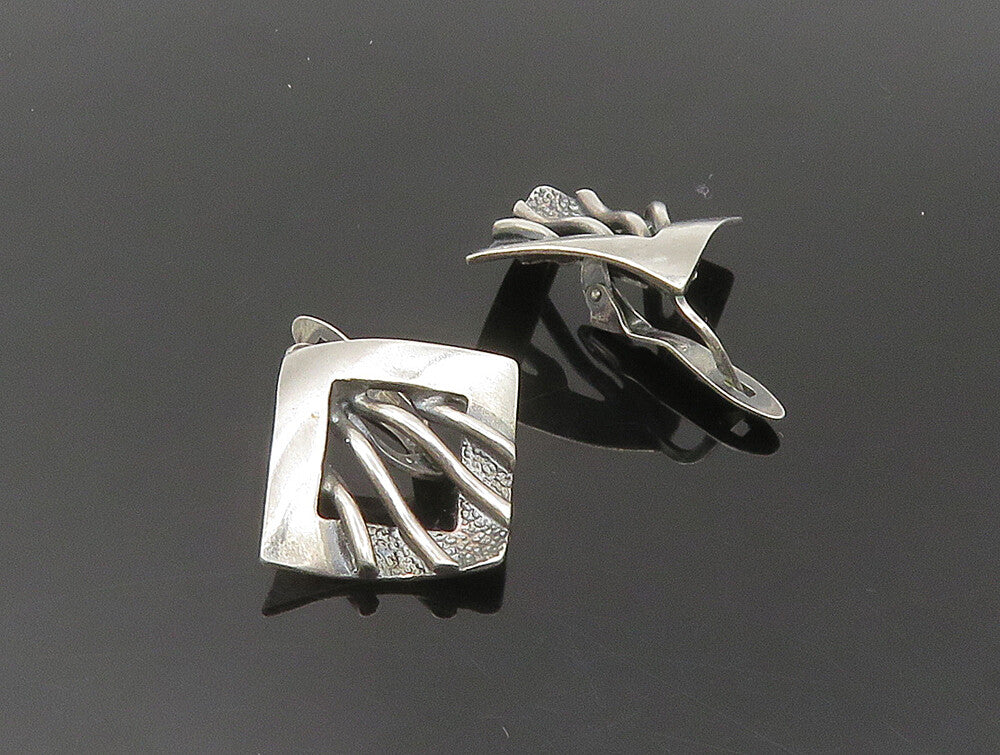 EUROPEAN 925 Sterling Silver  Vintage Shiny Textured Drop Earrings  EG11560