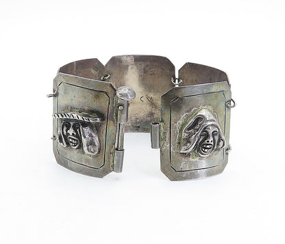 925 Sterling Silver  Vintage Antique Sculpted Faced Chain Bracelet  BT2079