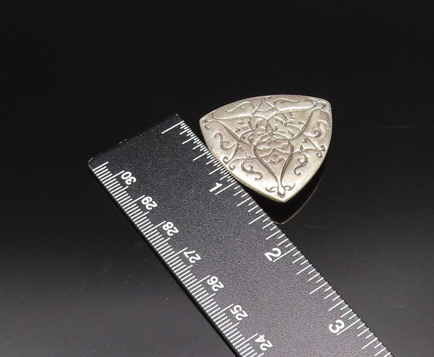 ATARA 925 Silver  Vintage Engraved Swirls Triangular Brooch Pin  BP10018
