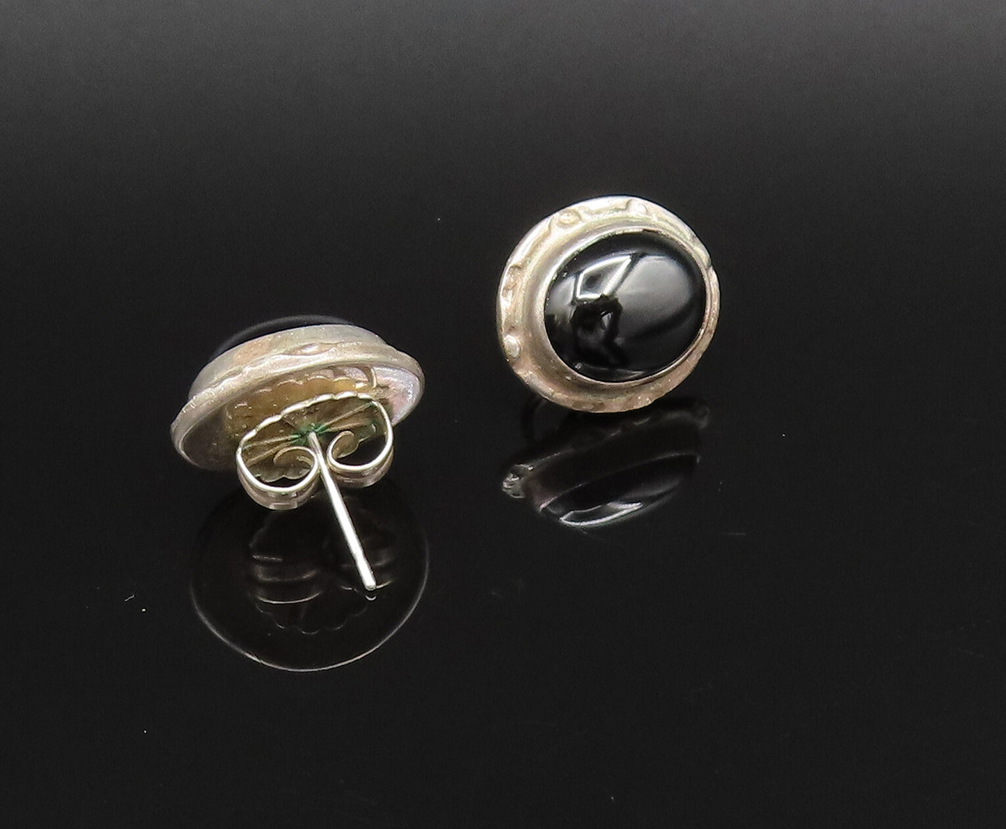 925 Sterling Silver  Vintage Cabochon Black Onyx Stud Earrings  EG12062