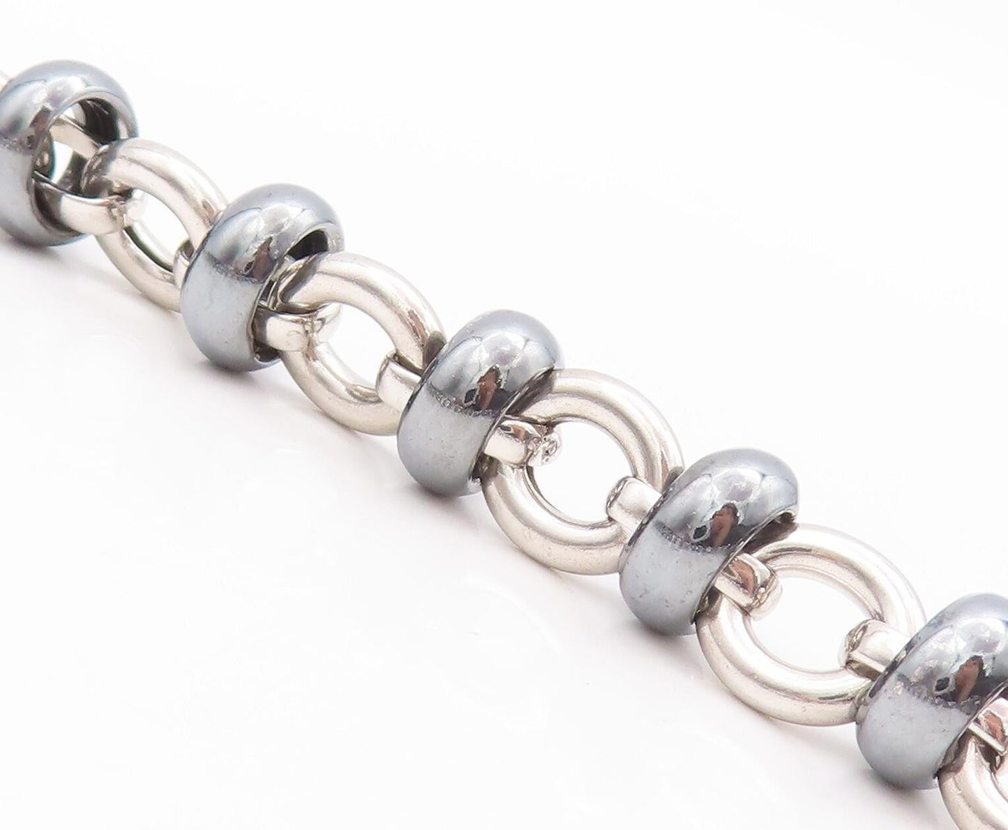 925 Sterling Silver Vintage Necklace Spinning Rings & Carve Linked Rings NE4282