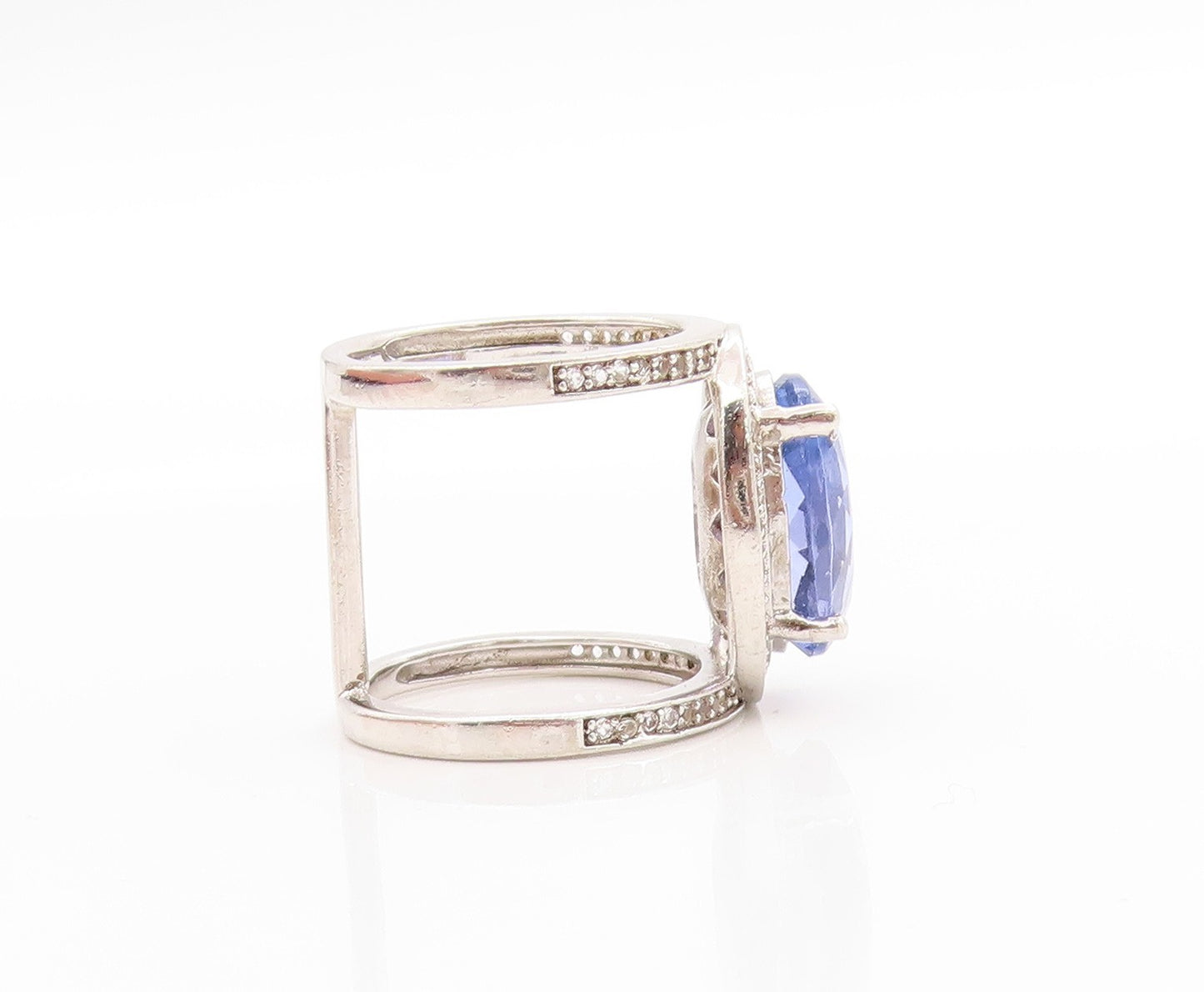 925 Sterling Silver Vintage Ring Oval Tanzanite & Sparkling CZ Band Sz 5 RG33685