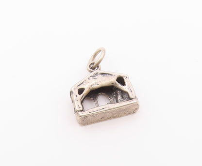 925 Sterling Silver  Vintage Open Barn House With Wide Windows Pendant PT20519