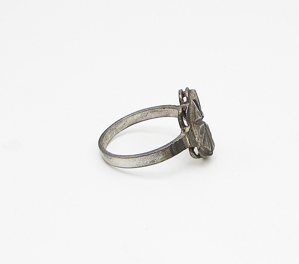 925 Sterling Silver  Vintage Dark Tone Carved Floral Band Ring Sz 7.5  RG3383