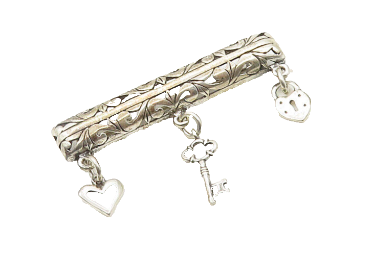 925 Sterling Silver  Vintage Shiny Heart Lock & Key Charmed Brooch Pin  BP7471