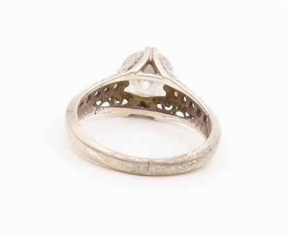 925 Sterling Silver Vintage Ring Classic CZ With Accent Stones  Sz 8  RG34472