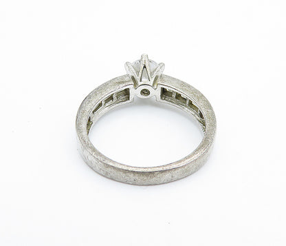 925 Sterling Silver  Vintage Cubic Zirconia Solitaire Accent Ring Sz 8  RG7212