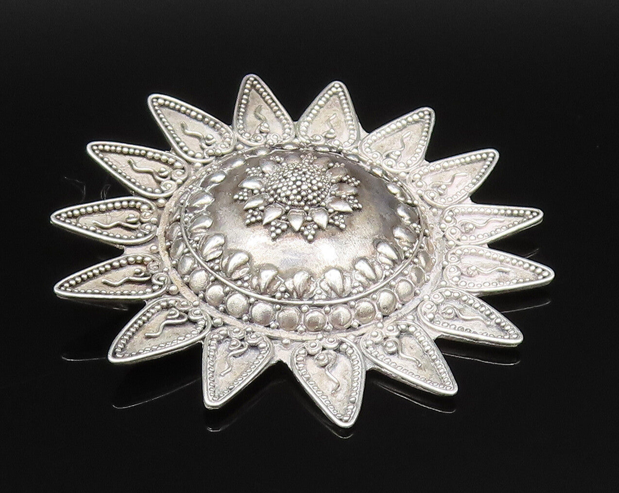 925 Sterling Silver  Vintage Hollow Beaded Sunflower Brooch Pin  BP9633