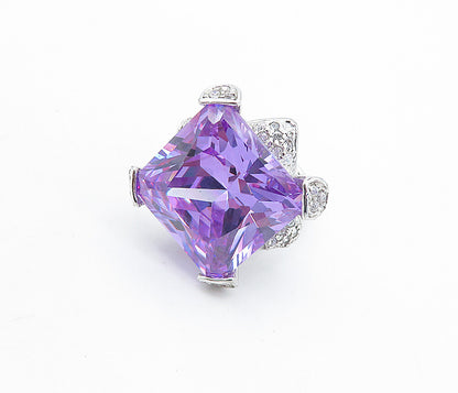 925 Sterling Silver  Sparkling Purple Cubic Zirconia Cocktail Ring Sz 7 RG7286