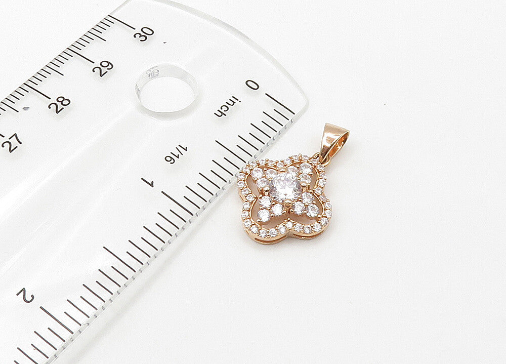 925 Sterling Silver  Vintage Cubic Zirconia Flower Motif Pendant  PT17253