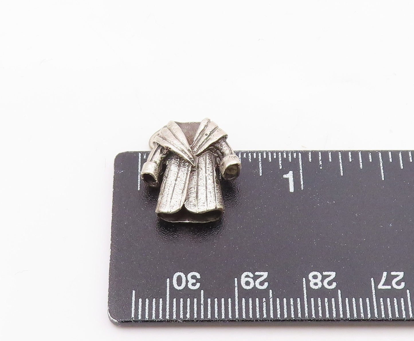 925 Sterling Silver  Vintage Sculpted Winter Coat Motif Pendant  PT21365