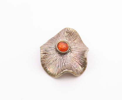 925 Sterling Silver  Vintage Etched Flower Motif Amber Brooch Pin  BP9496
