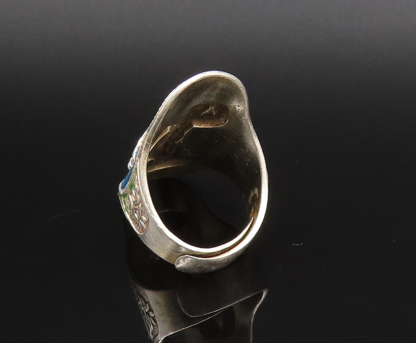 CHINESE 925 Silver  Vintage Enamel Carved Man With Robe Ring Sz 6  RG25816