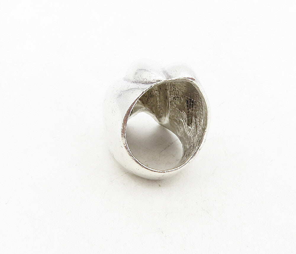 MEXICO 925 Sterling Silver  Vintage Sculpted Design Band Ring Sz 6  RG8747