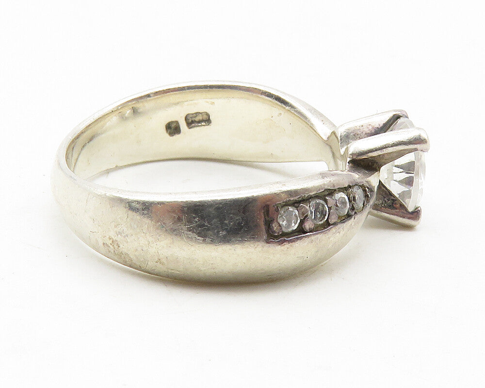 925 Sterling Silver  Vintage Cubic Zirconia Solitaire Accent Ring Sz 9 RG11698