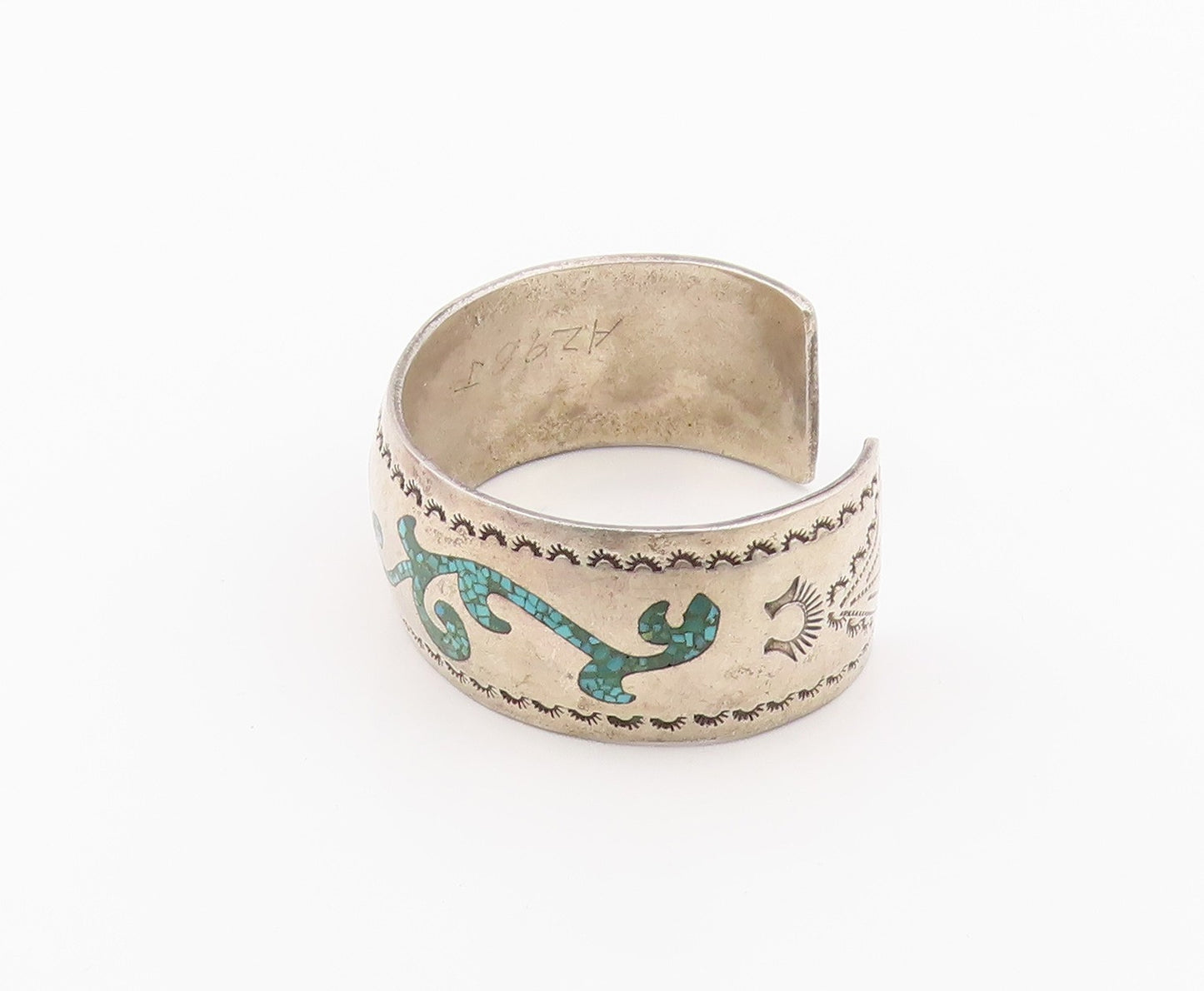 925 Sterling Silver Vintage Bracelet NAVAJO ZUNI Crushed Turquoise Cuff  BT12097