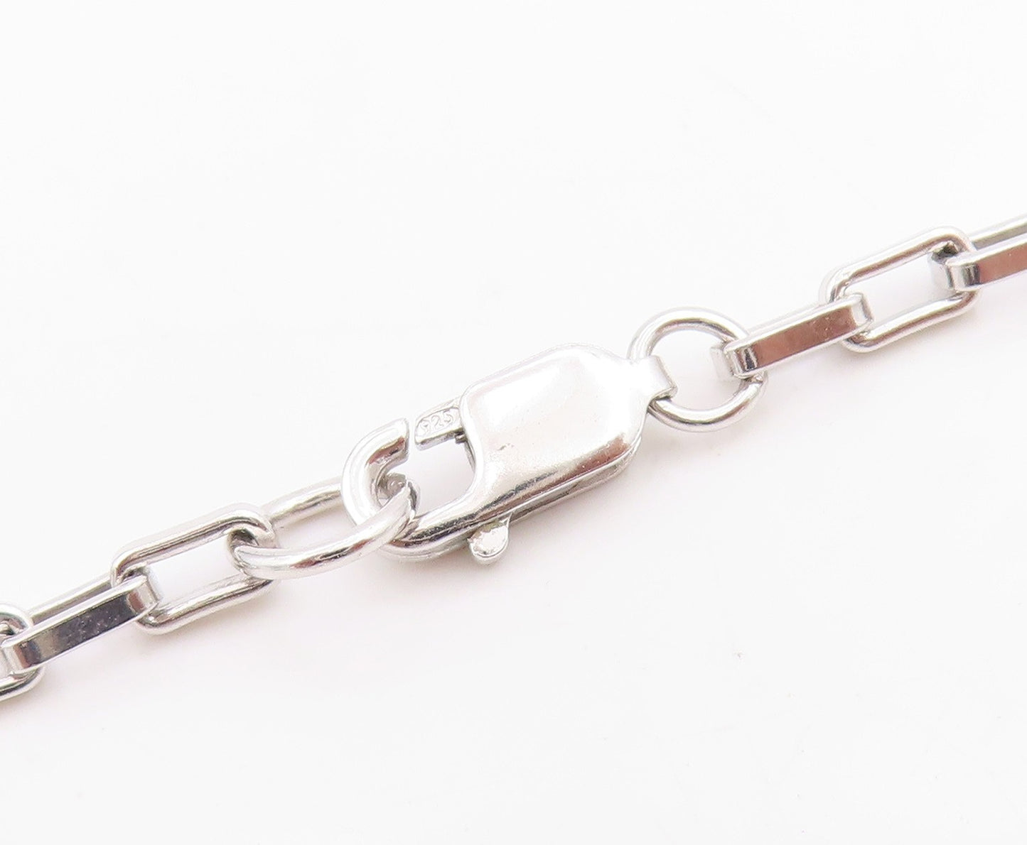 925 Sterling Silver Vintage Necklace Minimalist Geometric Pyramid Chain   NE4726
