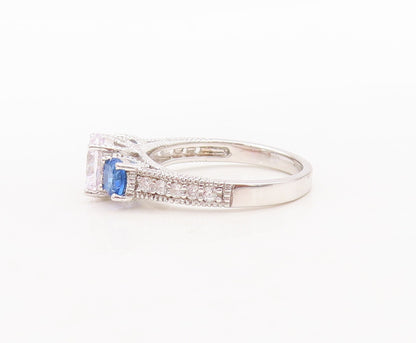 925 Sterling Silver Vintage Ring Round Sapphire & CZ Wedding Ring  Sz 7  RG29460