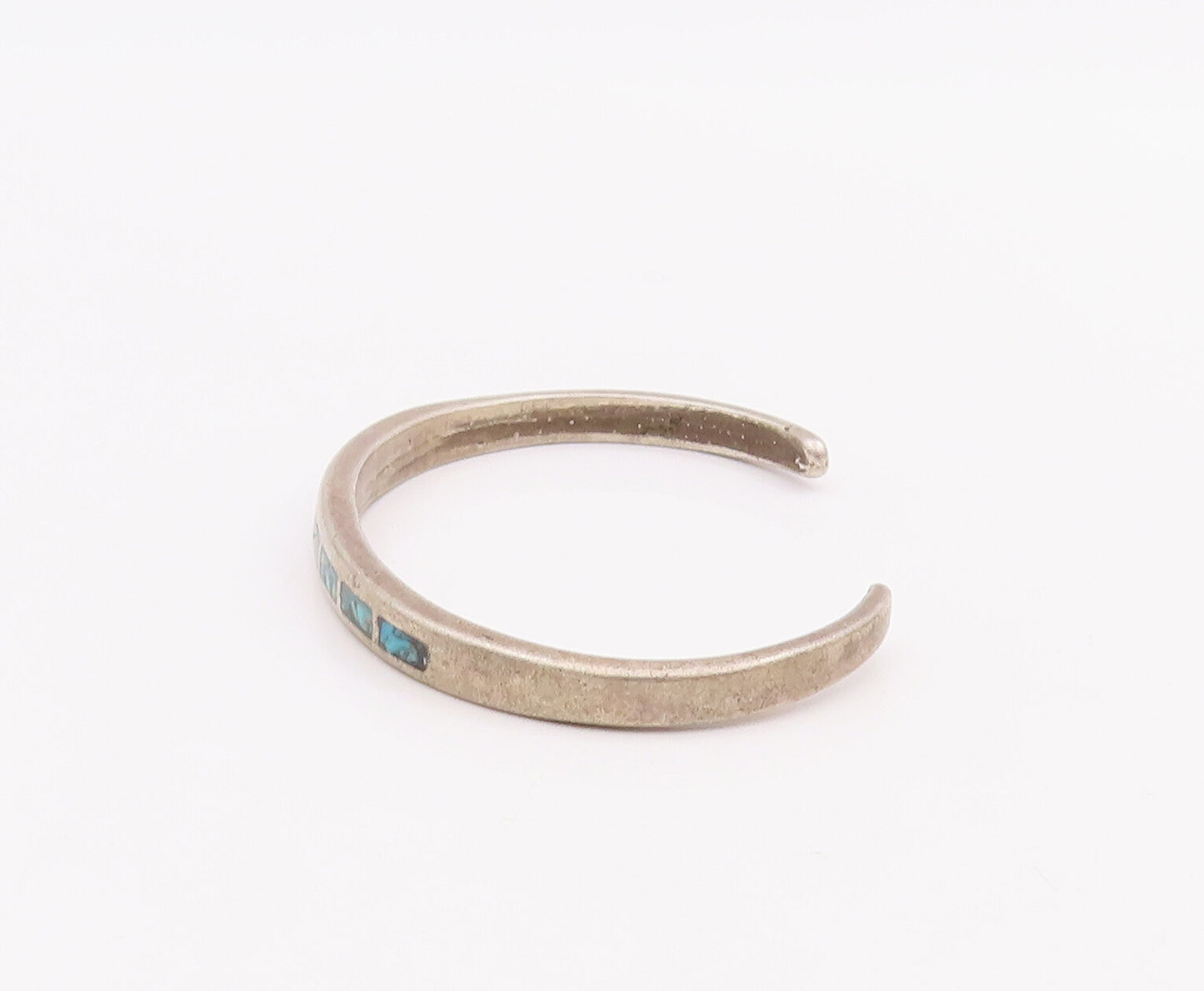 925 Sterling Silver Vintage Bracelet ZUNI Solid Crushed Turquoise Cuff  BT10565