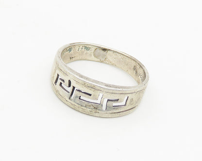 925 Sterling Silver  Vintage Shiny Greek Key Cutout Band Ring Sz 8  RG18479