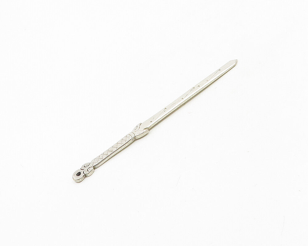 925 Sterling Silver  Vintage Shiny Etched Detail Sword Trinket  TR2599