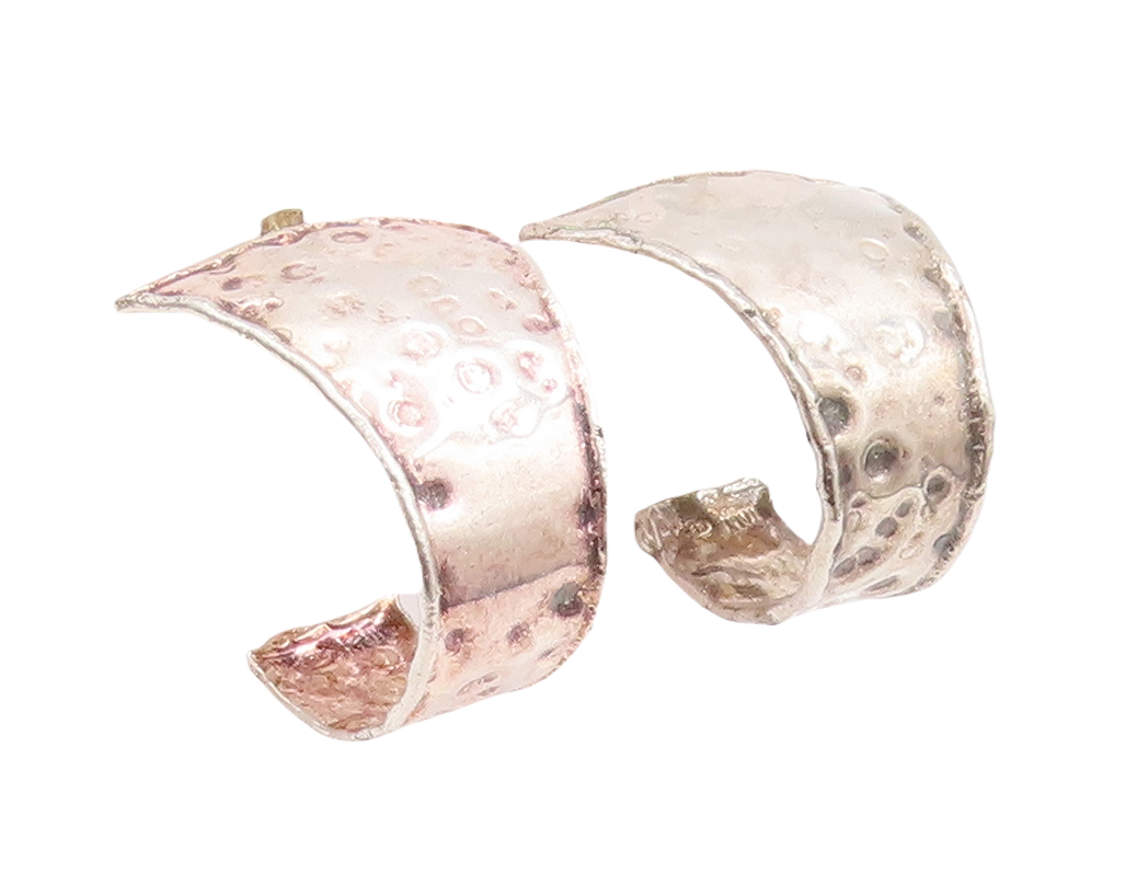 925 Sterling Silver Vintage Earrings Brutalist Dent Effect J Hoop  EG13137
