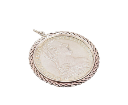 925 Sterling Silver Vintage Pendant Carved Austria Maria Theresa Thaler PT22713