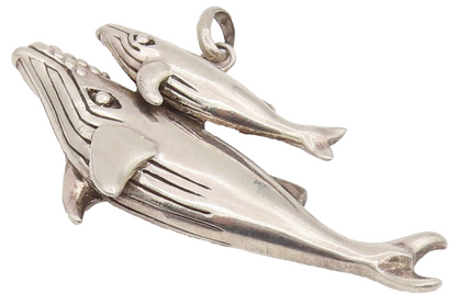 925 Sterling Silver  Vintage Baby & Mommy Swimming Whale Pendant  PT22185