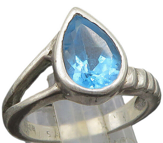 925 Sterling Silver  Vintage Tear Drop Blue Topaz Band Ring Sz 6.5  RG23713